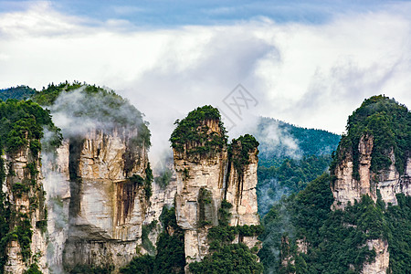 烟雨张家界张家界风景地貌背景