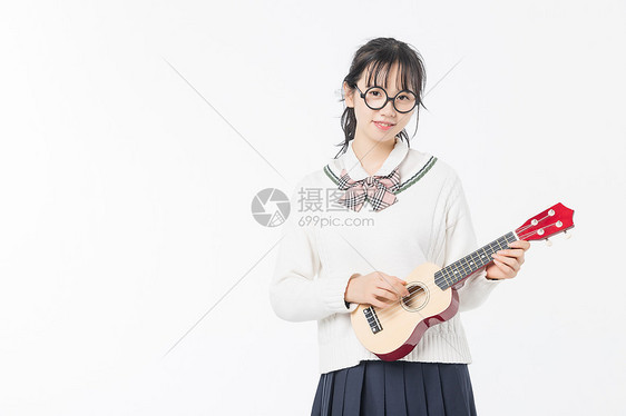 青春期音乐女生图片