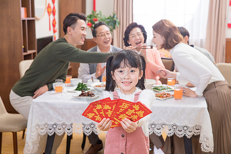 女孩新年收红包背景图片