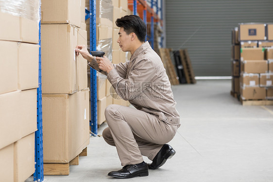 仓库管理员扫码