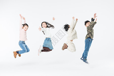 跳跃的男孩儿童们快乐跳跃背景