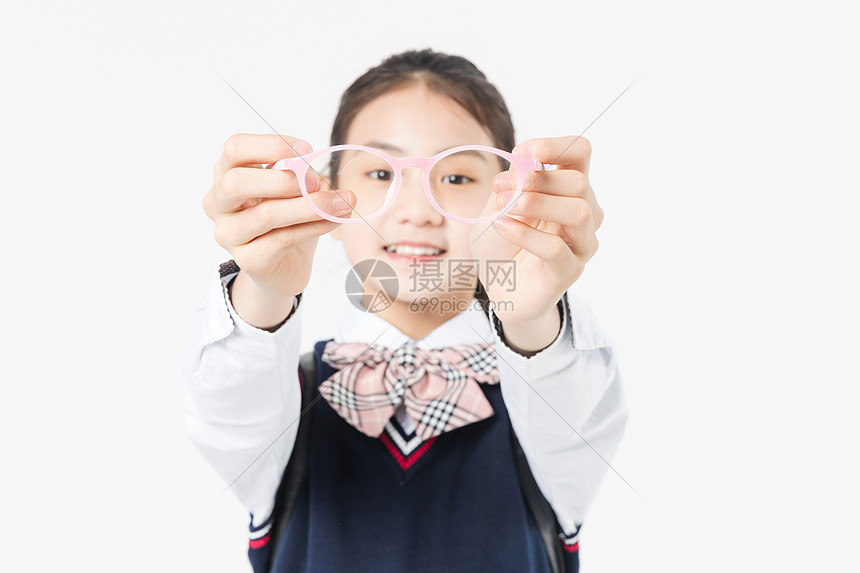 视力保护小学生女生图片