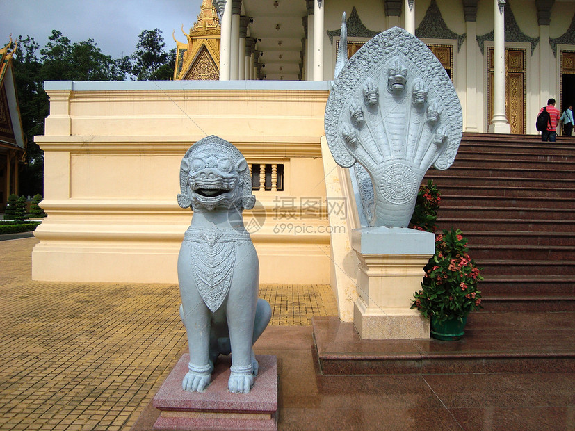 柬埔寨风情金边王宫图片