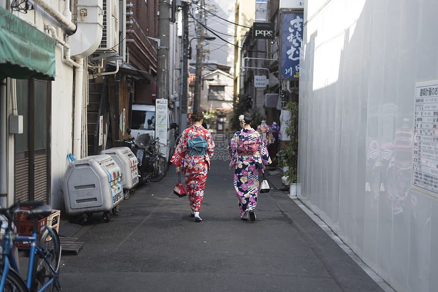 日本东京和服少女图片