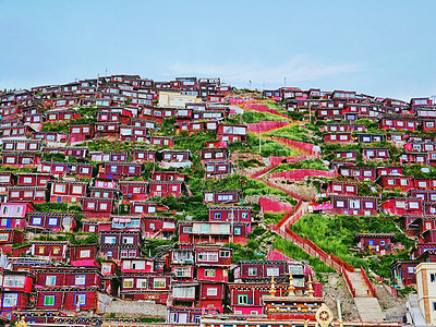 高原红色达密集的红色房屋背景