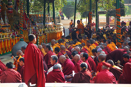 寺庙和尚菩提伽耶佛教法事背景