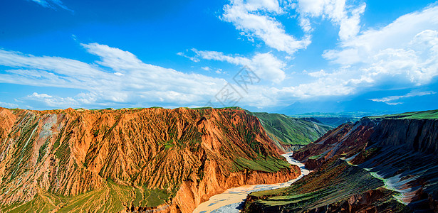 新疆特色新疆奎屯大峡谷风光背景