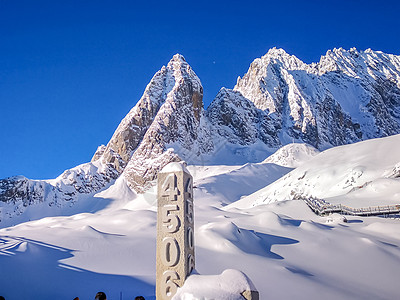 场地标识云南丽江玉龙雪山风光背景