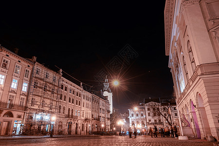 世界遗产利沃夫夜景高清图片