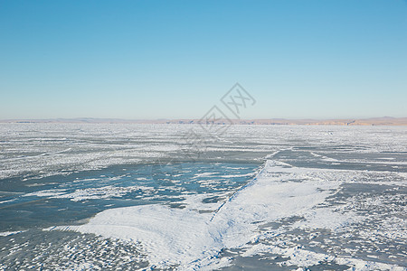 呼伦贝尔蒙古包冬季内蒙古呼伦贝尔呼伦湖风光背景