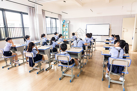 小学生演讲开学季背景