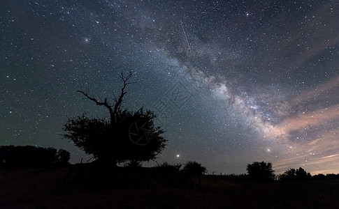 星空银河夜景图片