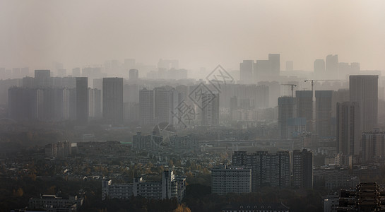 重污染天气浓雾下的成都市武侯区背景