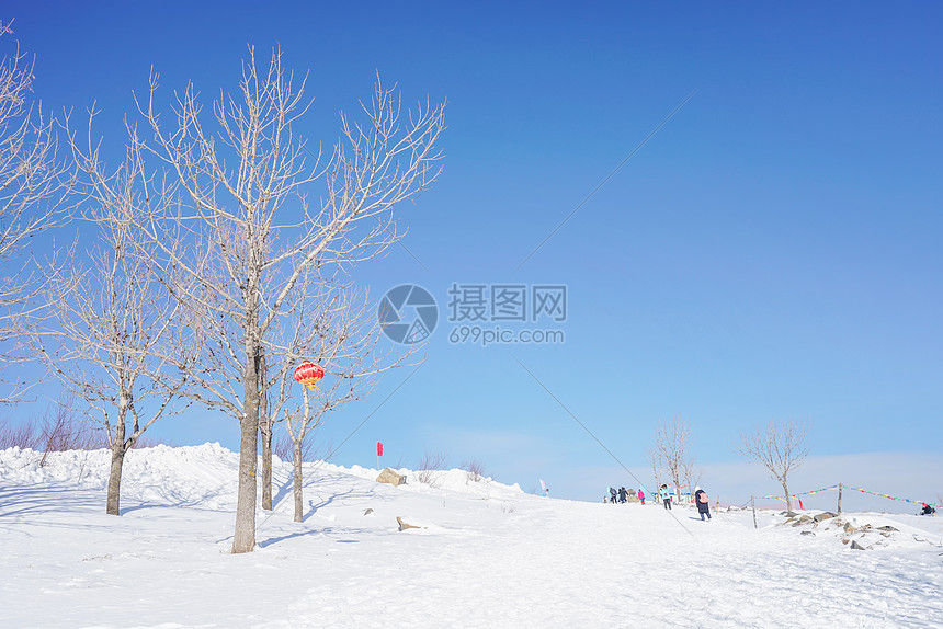 雪乡雪谷穿越图片