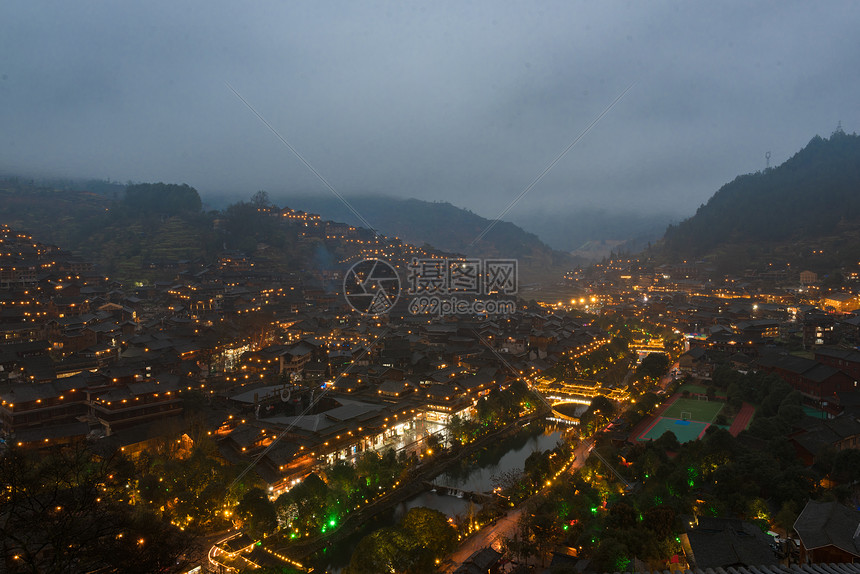 贵州西江千户苗寨夜景图片