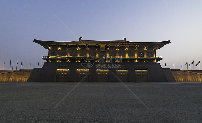 大明宫丹凤门夜景图片