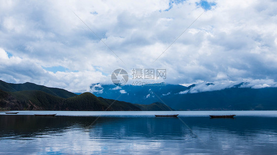 四川泸沽湖的风景图片