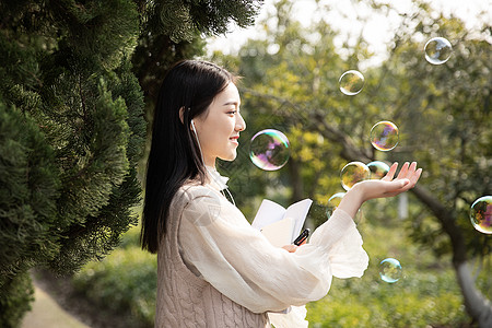 日系小清新美女背景图片