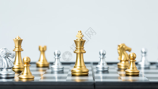 国际象棋思考棋子高清图片