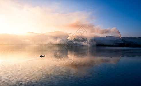 在水一方风景图片