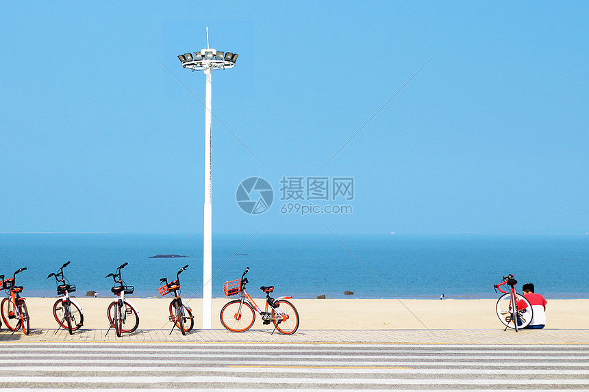 厦门观音山海边自行车图片