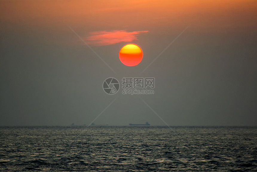 浙江舟山东极岛海边日落图片