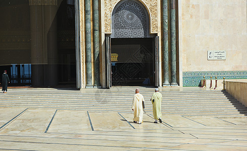 摩洛哥卡萨布兰卡哈桑二世清真寺广场图片