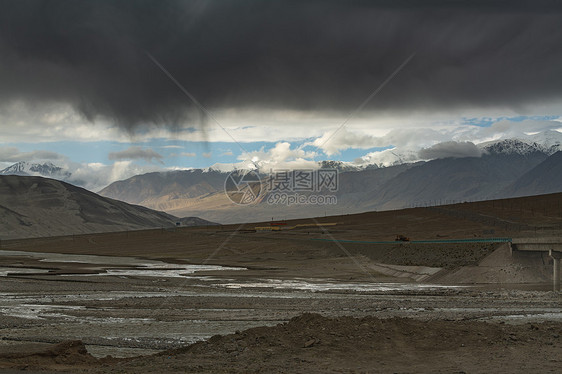 新疆帕米尔高原戈壁图片
