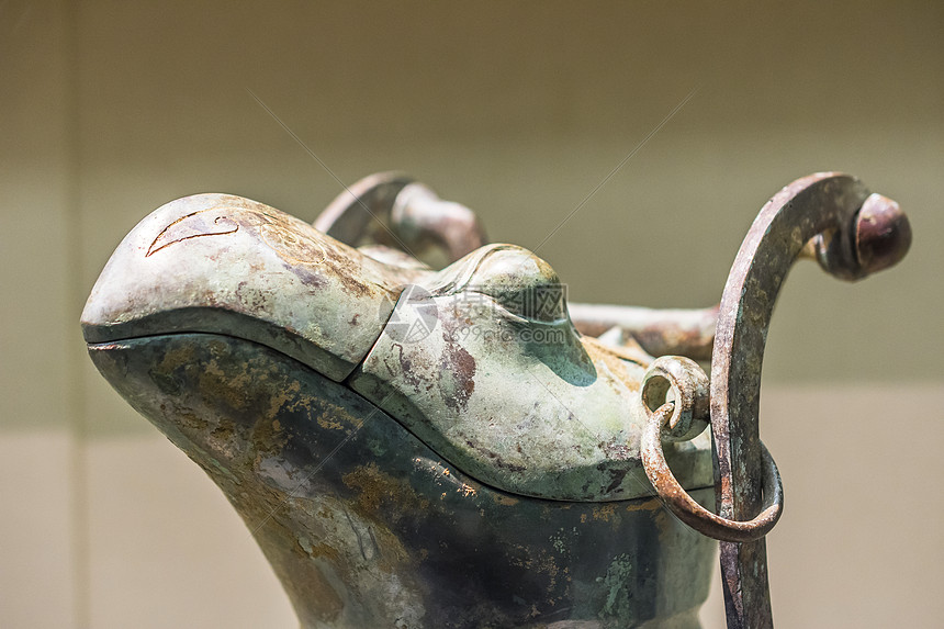 蛙形青铜装饰背景图片