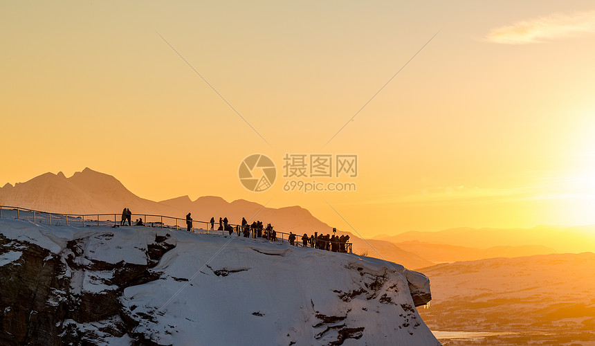 北极圈著名旅游城市挪威特罗姆瑟风光图片