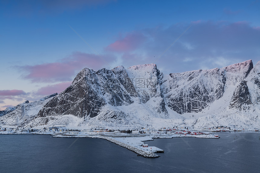 北欧挪威雪山风光图片
