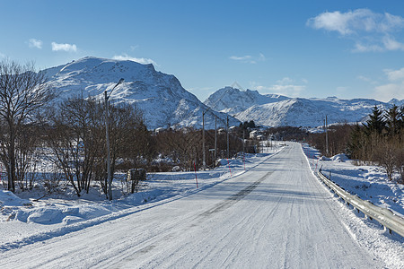 北极圈挪威冬季雪景图片