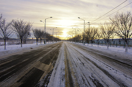 公路交通冬季雪路图片