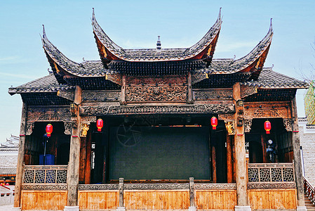 碛口古镇瓷器口文化老街上的木质戏台背景
