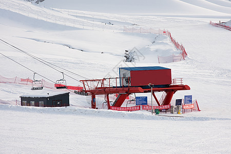 新疆冬季滑雪场模式旅游经济发展特色小镇高清图片