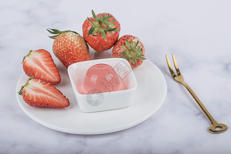 果冻草莓图片