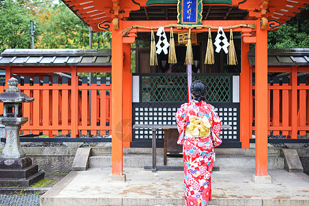 美女荷官日本京都伏见稻荷大社和服少女背景