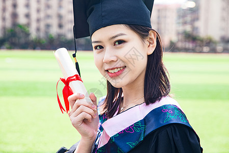 美女模特大学女生毕业背景