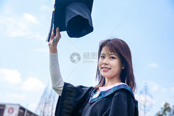 女大学生图片