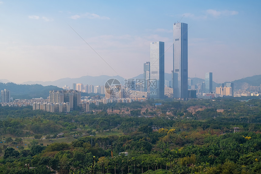 深圳莲花山公园天际线图片