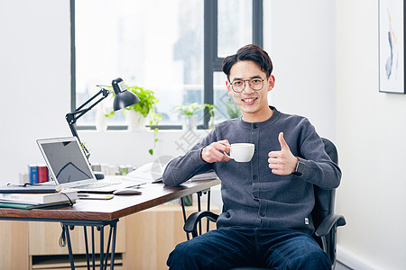 男设计师素材男设计师点赞背景