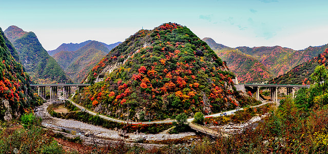 石路秦岭盘山公路背景