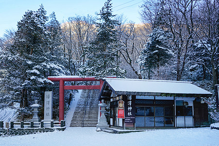 四神汤日本北海道汤泽神社背景