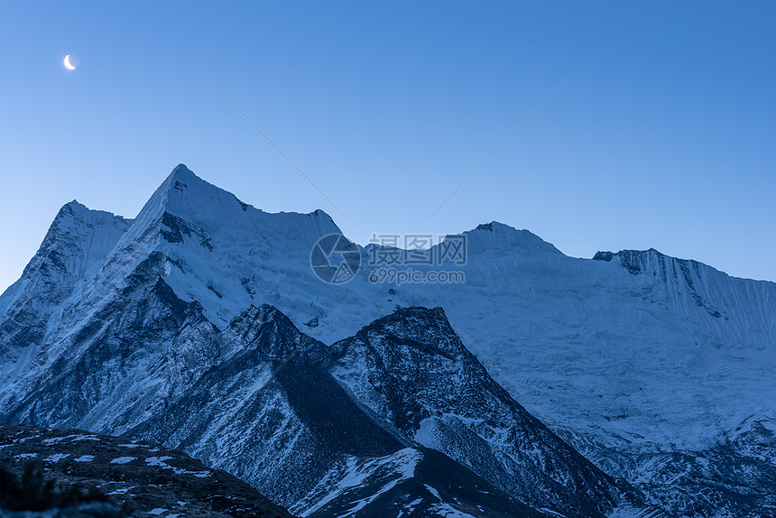 尼泊尔ebc雪山图片