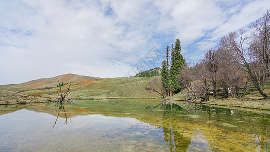 新疆伊犁仙女湖图片