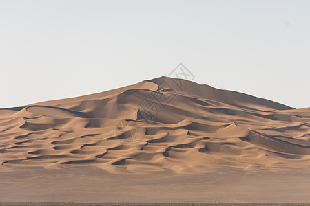 沙漠线条风景光影图片