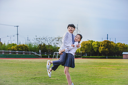 小学生课间活动图片