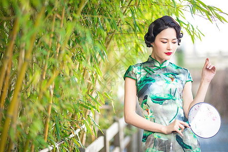 古风美女旗袍女性扇子背景