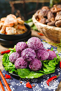 紫薯丸子紫色糯米高清图片