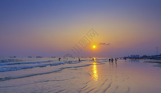 沙滩日落海边夕阳落日晚霞背景